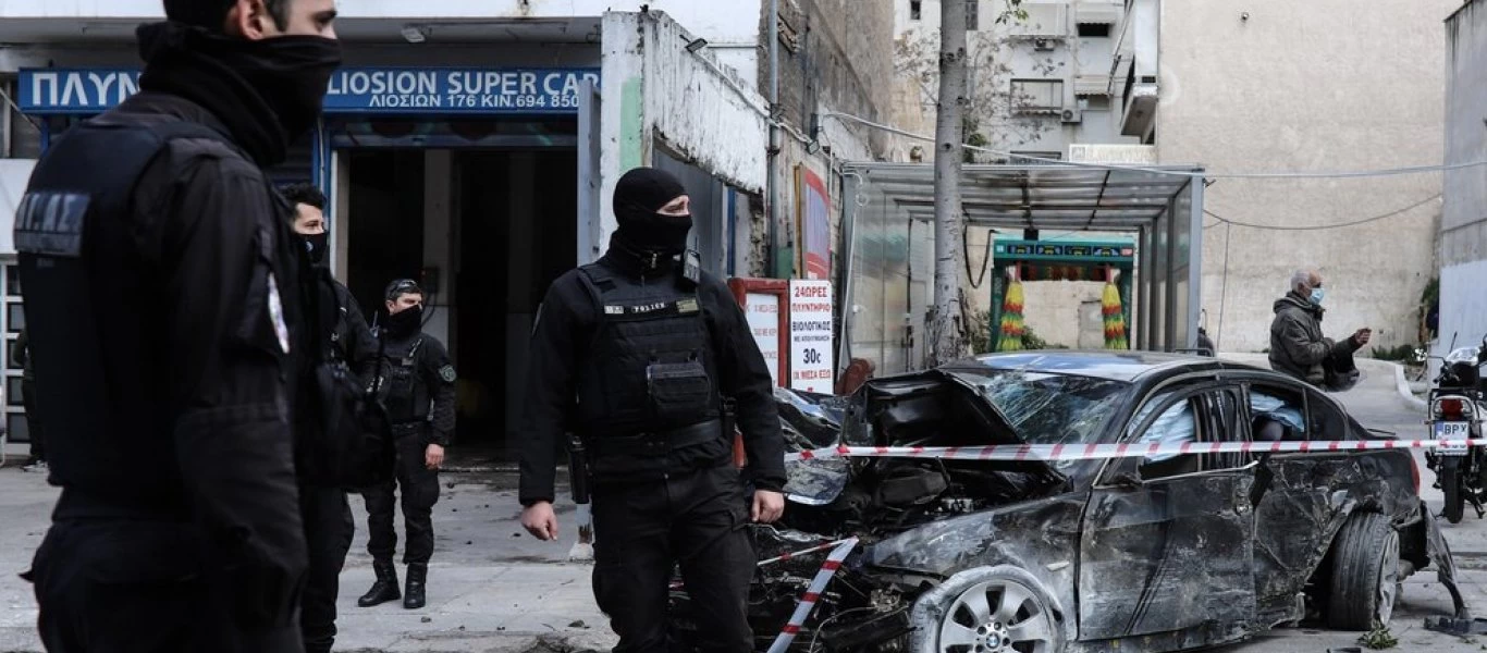 Τροχαίο στο Λιοσίων: Ο δράστης ήταν υπάλληλος του πλυντηρίου αυτοκινήτων που είχε αφεθεί η μαύρη BMW (βίντεο)